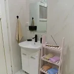 - Jacuzzi - Tvrdava 特拉夫尼克