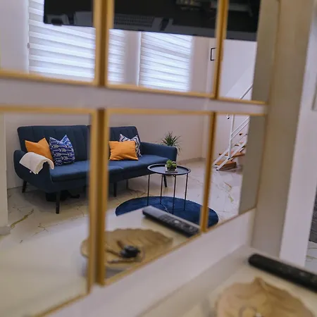 - Jacuzzi - Tvrdava Daire *